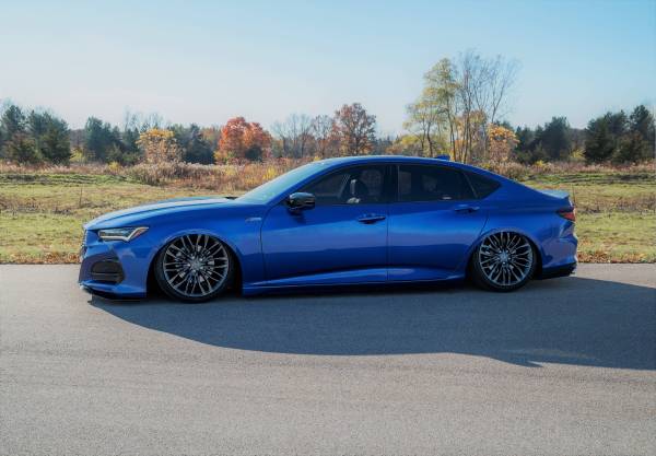 AIRLIFT ACURA TLX 2021-UP WWW.D2BDMOTORWERKS.COM